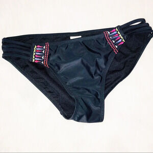 OP size medium (7-9) bikini swimsuit bottoms EUC